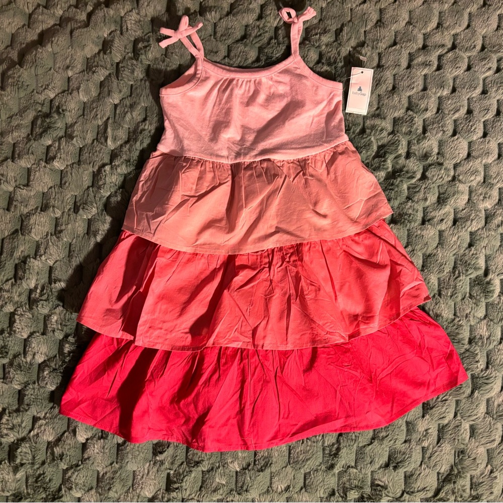 Gap Pink Layered baby dress 
Size 4. NWT